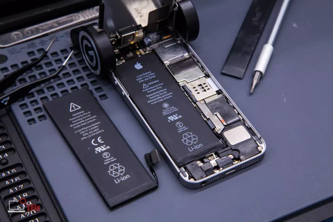 From Old to Like-New: Why Paying the Right iPhone Battery Replacement Price Is Worth It